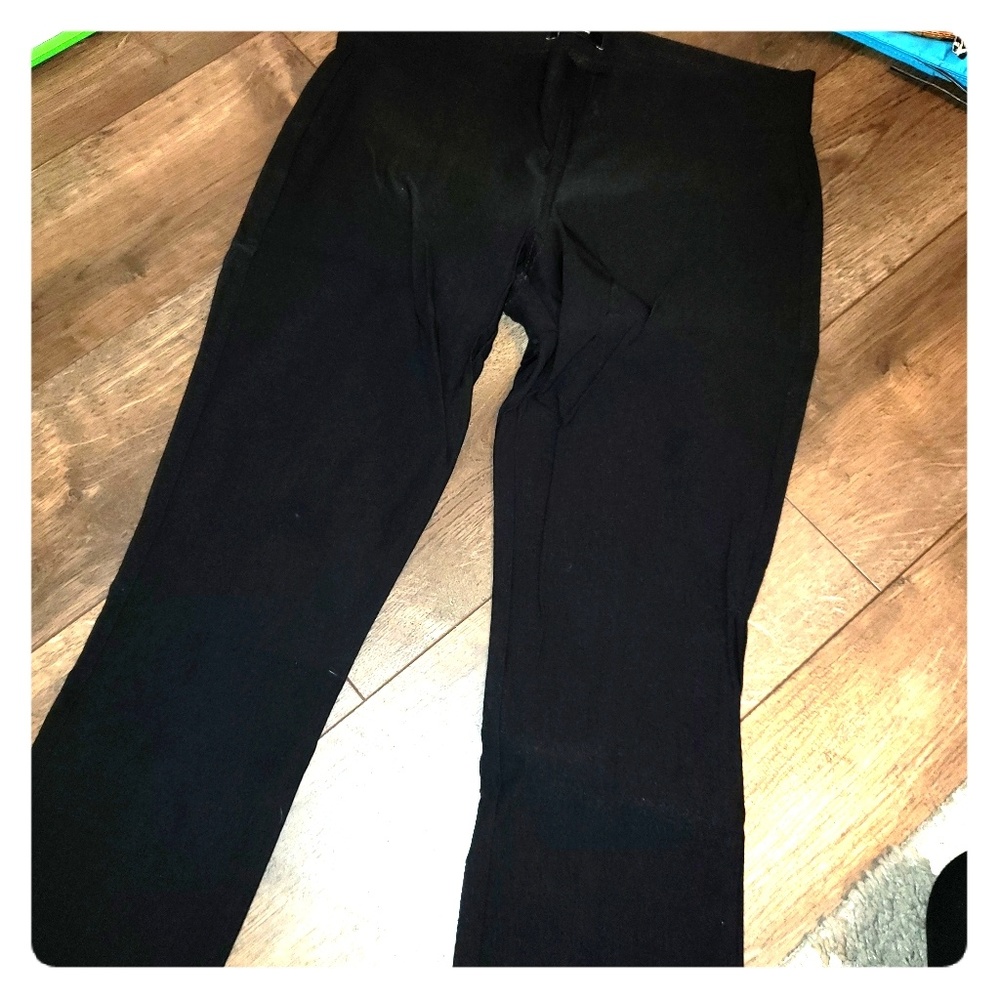 Express stretchy cropped pants